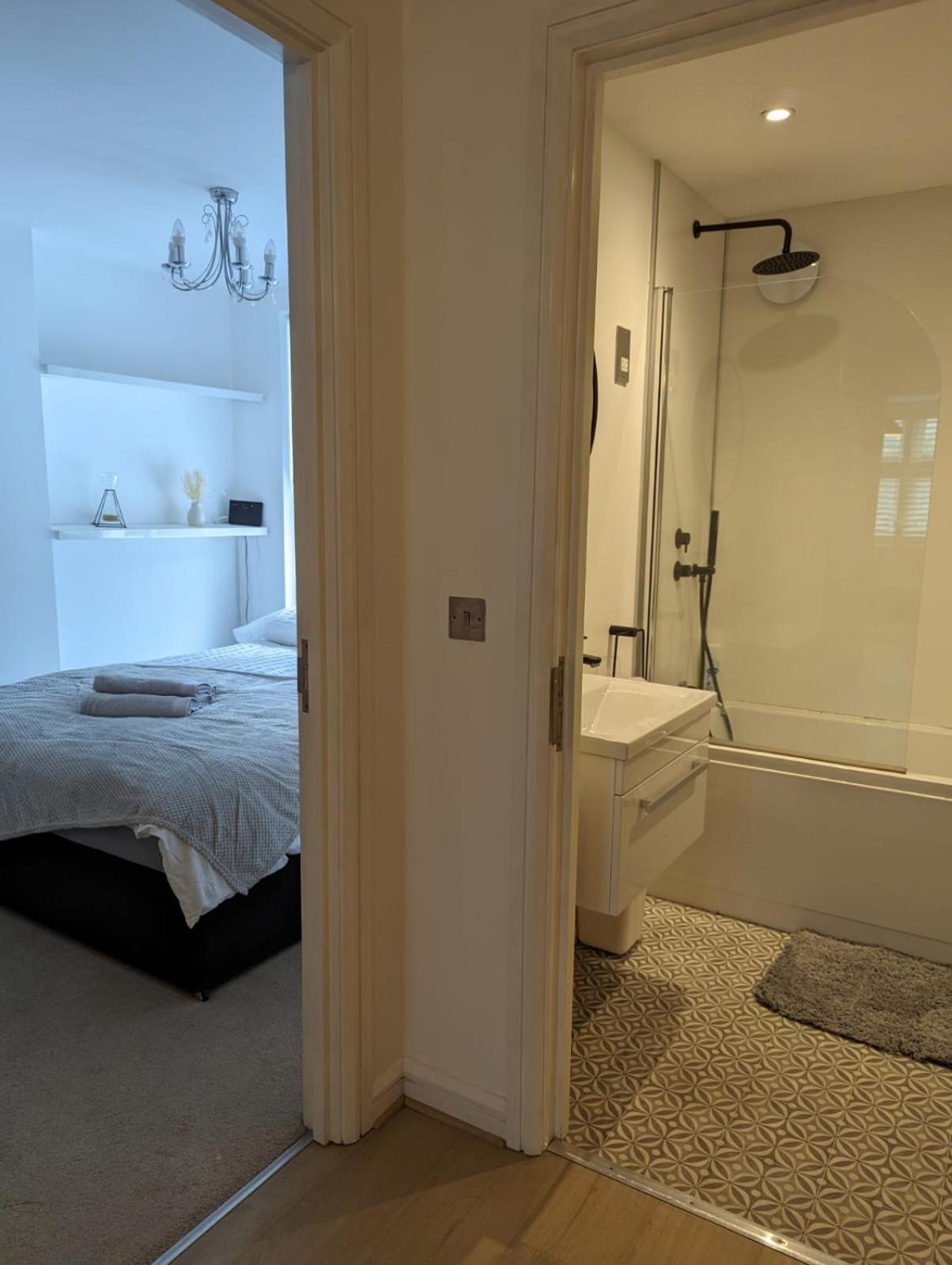 2-Bed Apartment Heart Of Cardiff Ngoại thất bức ảnh