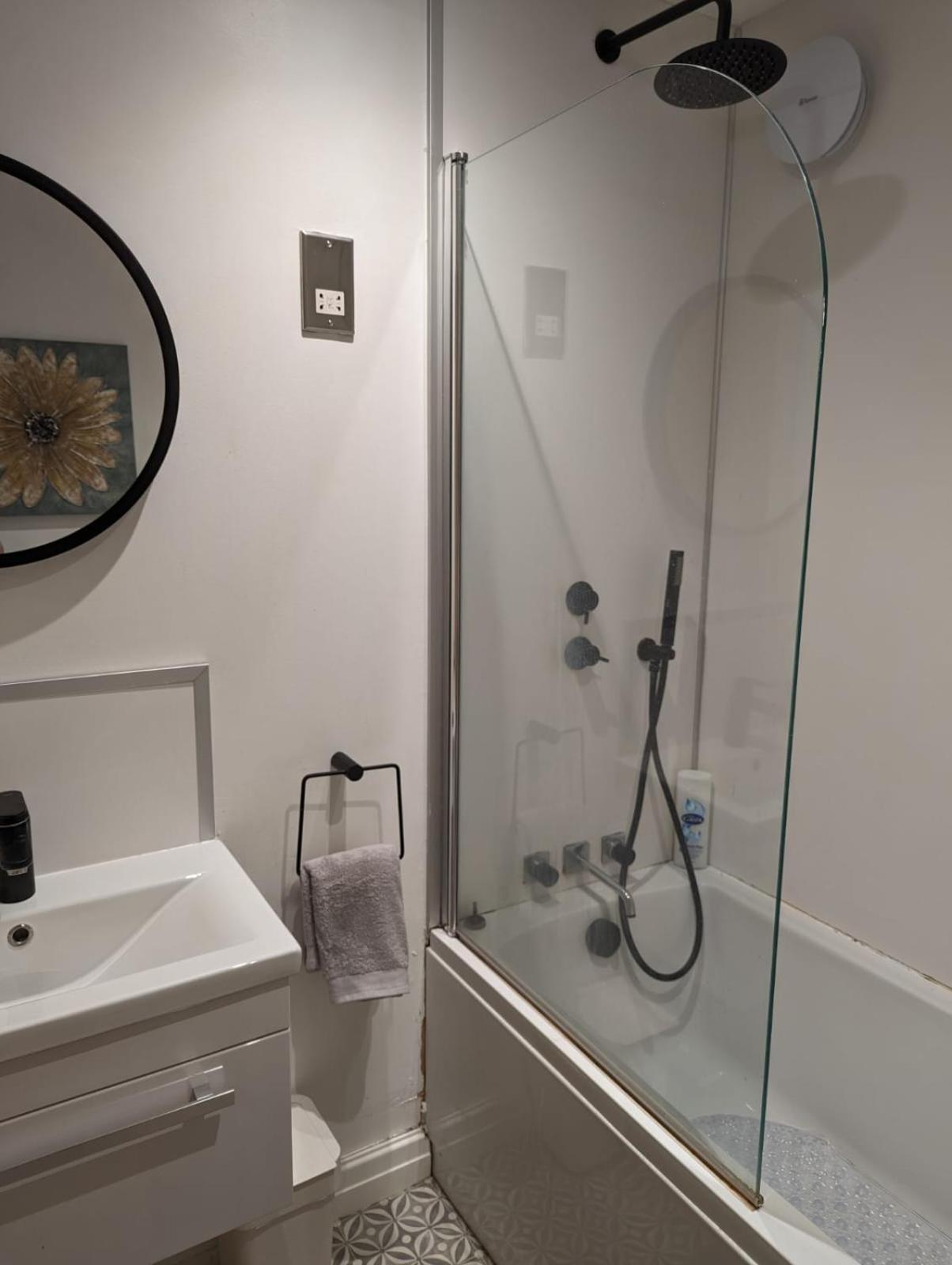 2-Bed Apartment Heart Of Cardiff Ngoại thất bức ảnh